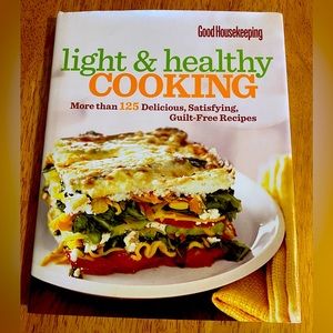 Good Housekeeping Light & Healthy Cooking